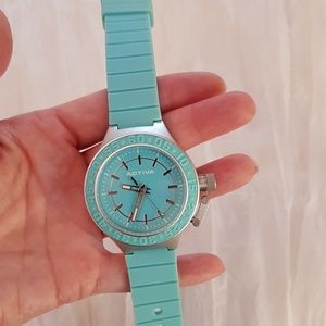 Activa watch